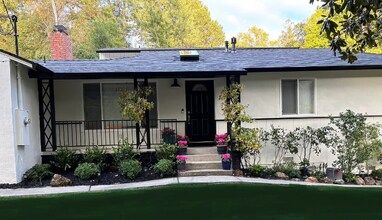 Building Photo - 3254 Sweet Dr