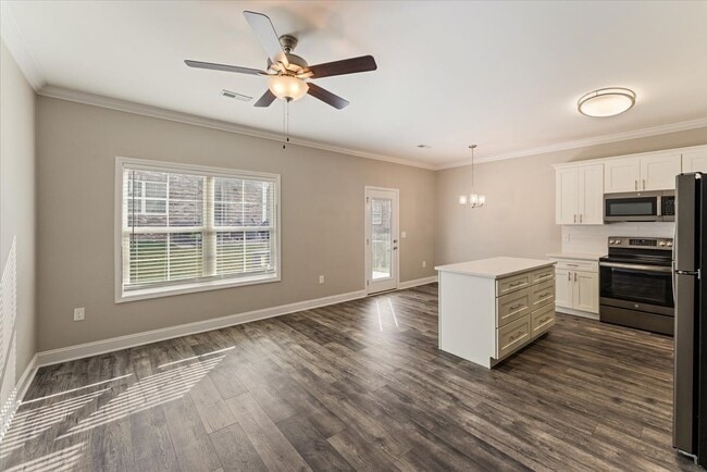 Photo - 420 Flt Rdg Wy Townhome