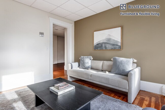 Foto del edificio - 110 Thurston St