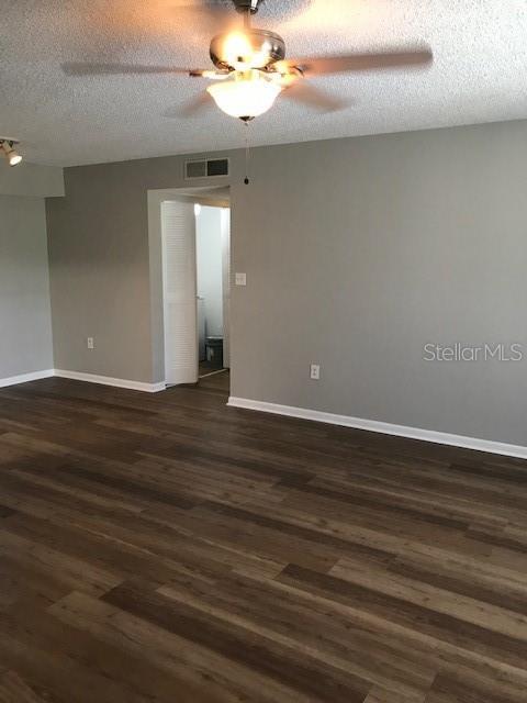Building Photo - 2690 Coral Landings Blvd