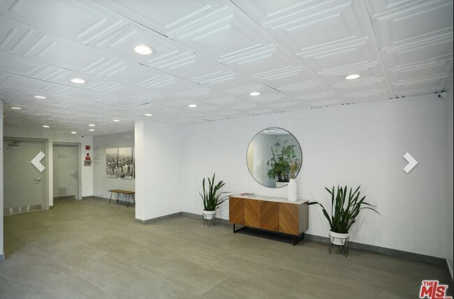 Foto del edificio - 960 Larrabee St