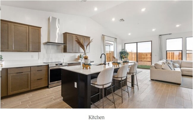 Building Photo - 7423 Passionfruit Dr