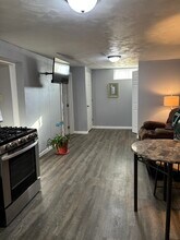 Building Photo - 126 E College Ave