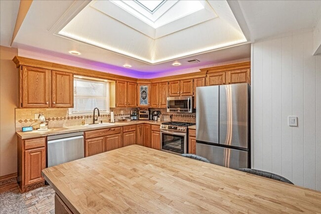 Foto del edificio - Immaculate 3 Bedroom & 2 Bathroom