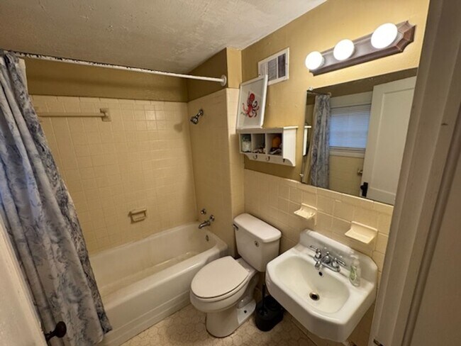 Foto del edificio - 1095 Macon Hwy