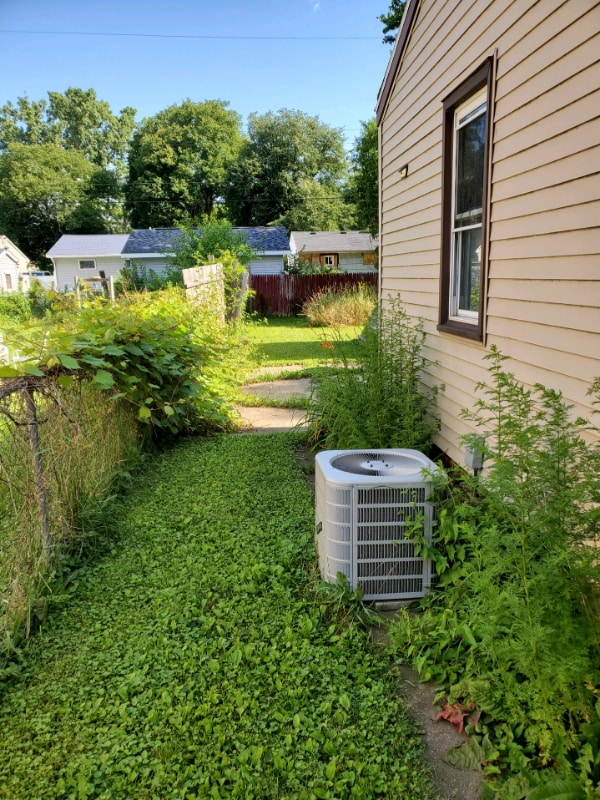 Building Photo - 2925 Colorado Ave