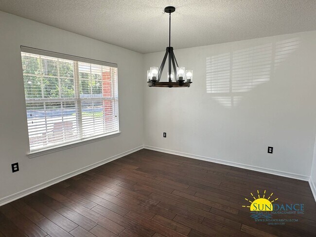 Foto del edificio - Charming 4 Bedroom Home in Gulf Breeze!