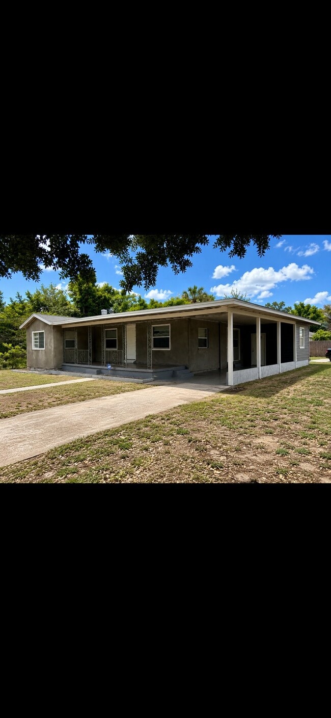 Photo - 3722 N 56th St (Tampa, FL) House