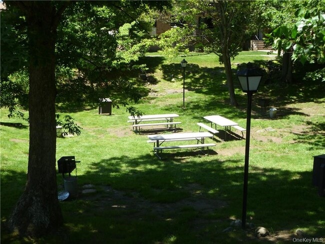 Building Photo - 155 Sierra Vista Ln