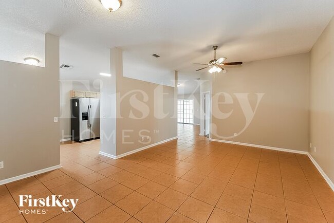 Foto del edificio - 3671 Eagle Ridge Dr