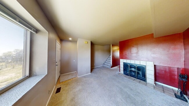 Building Photo - 5340 Solar Ridge Dr