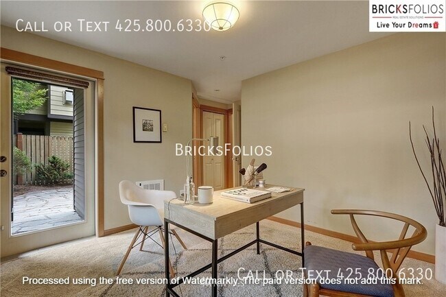 Foto del edificio - 11316 8th Ave NE