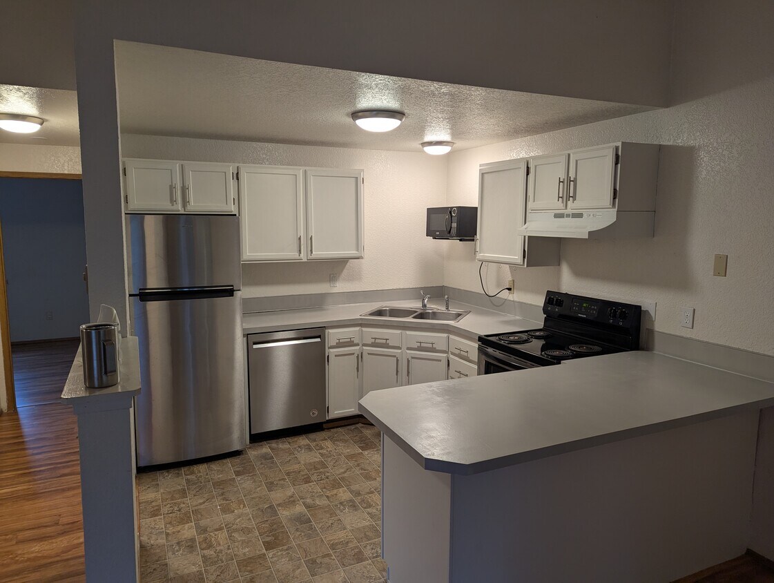 Foto principal - 1210 East St SE