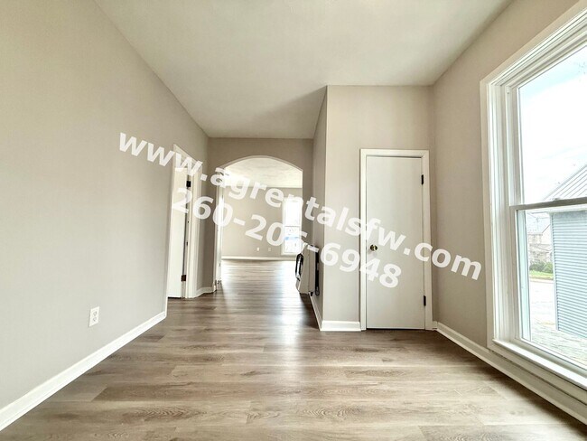 Foto del edificio - 615 S Jefferson St