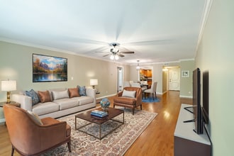 Building Photo - 105 Freeman Green Dr