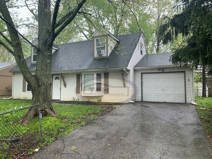 Great Home in Pike Township! House for Rent in Indianapolis, IN