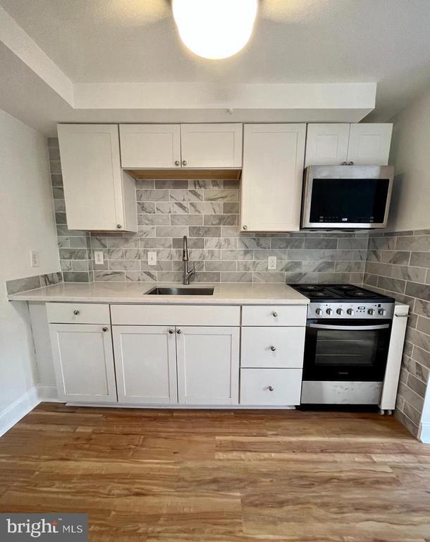 Foto del edificio - 119 Maple St