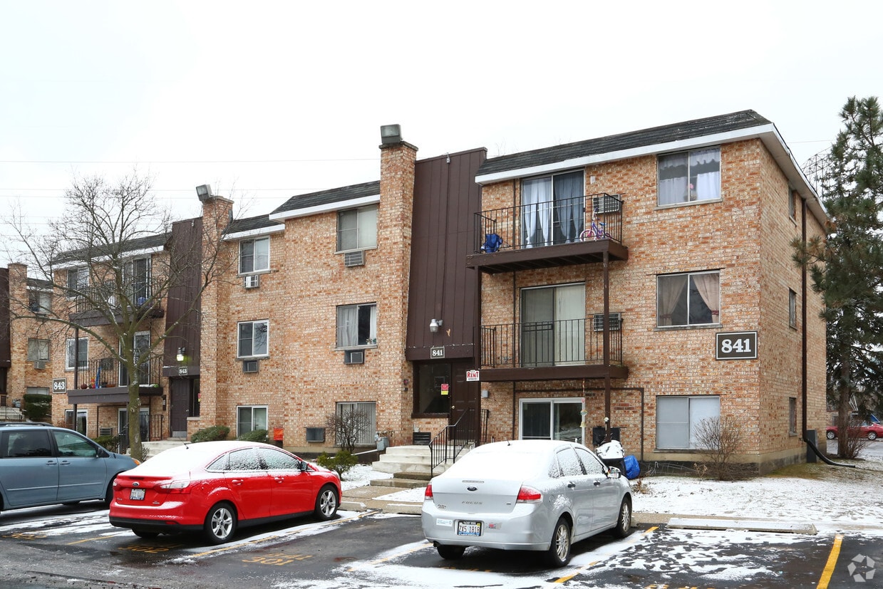 Building Photo - 841-843 W College Blvd