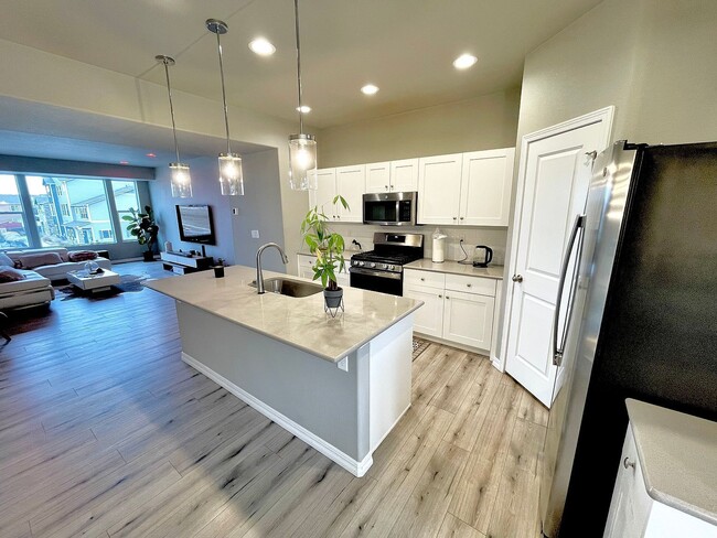 Foto del edificio - 7870 Bone Crk Pt