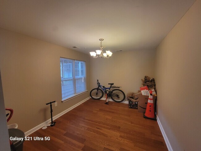 Building Photo - Only 1/4 mile to Duke University. 1/2 off the 1st month's rent.