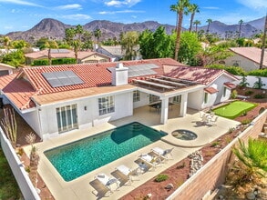 Building Photo - 47215 Heliotrope Dr