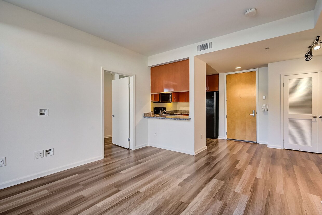 APT MESSINA - 65 W Dayton St Pasadena, CA 91105 | Apartments.com