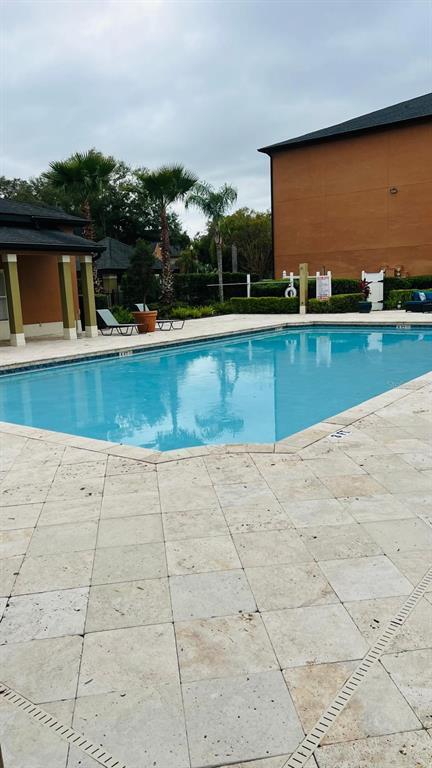 Foto del edificio - 6013 Westgate Dr