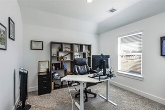 Building Photo - 638 Paisley Harbor Ct