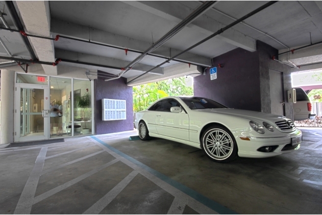 Parking Garage - Treetops Lofts
