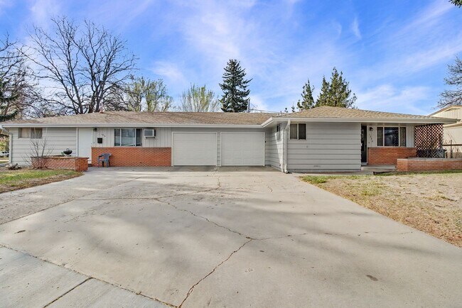 Photo - 1714-1716 W 8th St Apartment