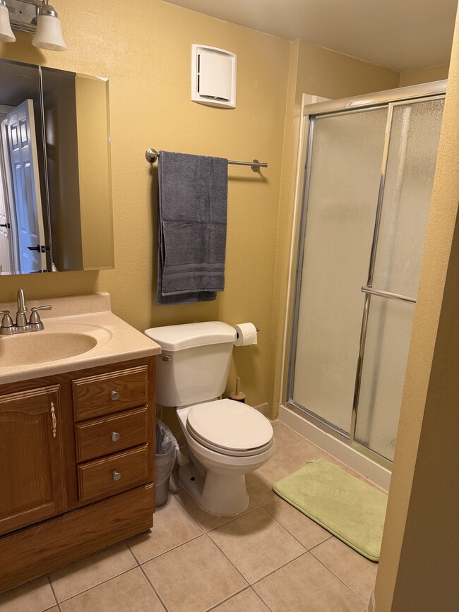 Building Photo - 1680 Upper Ironhorse Loop