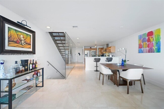 Foto del edificio - 2950 NE 188th St