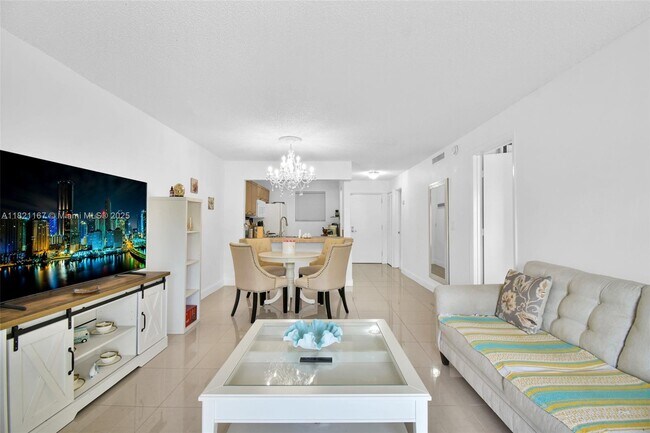 Foto del edificio - 3527 NE 168th St