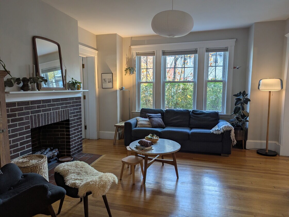 Foto principal - 65 Reservoir St