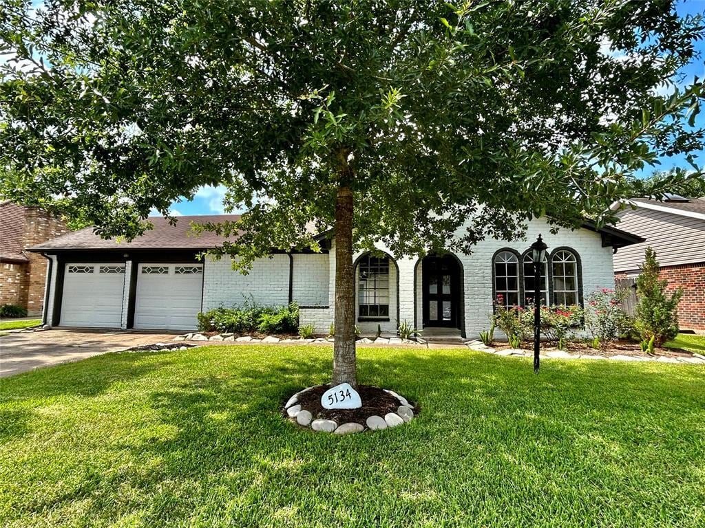 5134 Shady Oaks Ln, Friendswood, TX 77546 House Rental in Friendswood