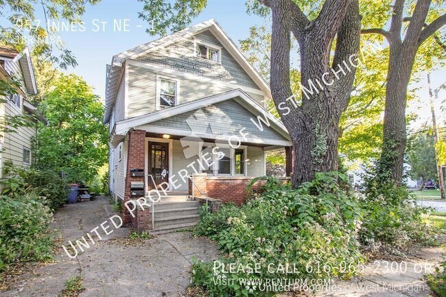Foto del edificio - 957 Innes St NE