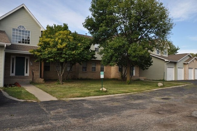 Building Photo - 311 Village Creek Dr