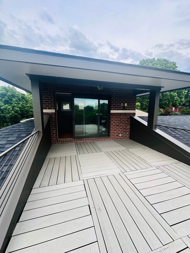 Foto del edificio - 800 Fatherland St