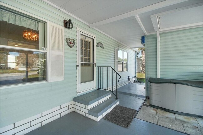 Foto del edificio - 5229 Hartford Ln