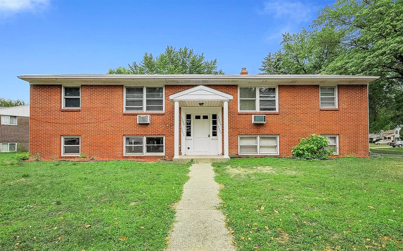 Primary Photo - 3222 Marshall Ave SE