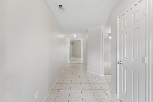 Foto del edificio - 26893 Palace Pines Dr