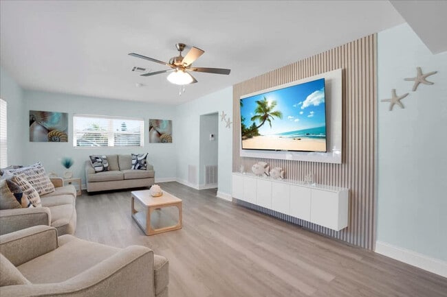 Building Photo - 115 Leland St SE