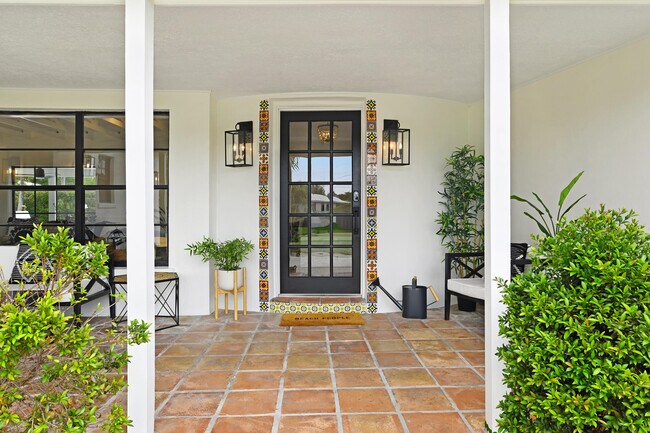 Foto del edificio - 711 SW 27th Way