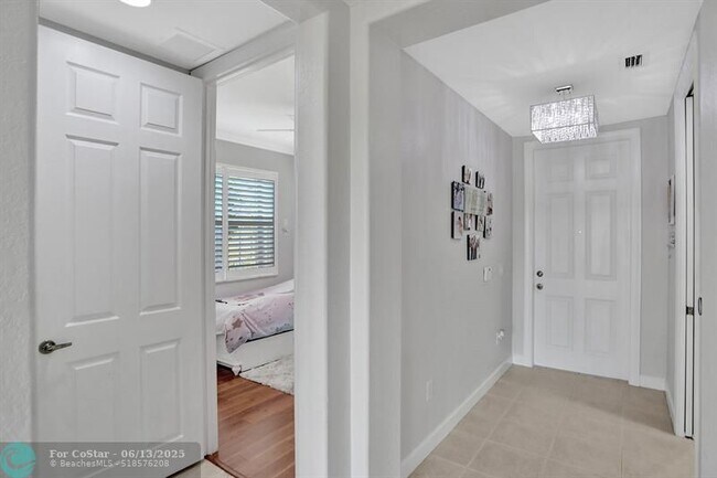 Foto del edificio - 8246 NW 127th Ln
