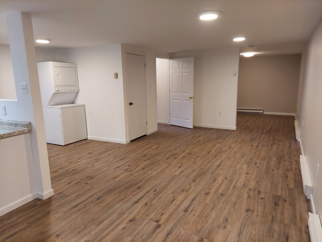 43 Cider Ln Unit Furnished Basement Apt, Ranson, WV 25438 Apartments