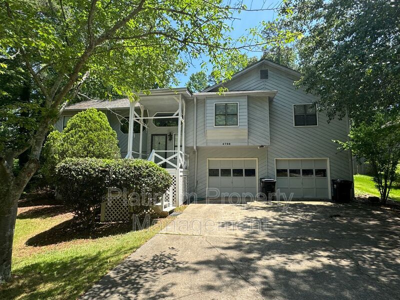 Foto principal - 4798 Rock Island Ln NW