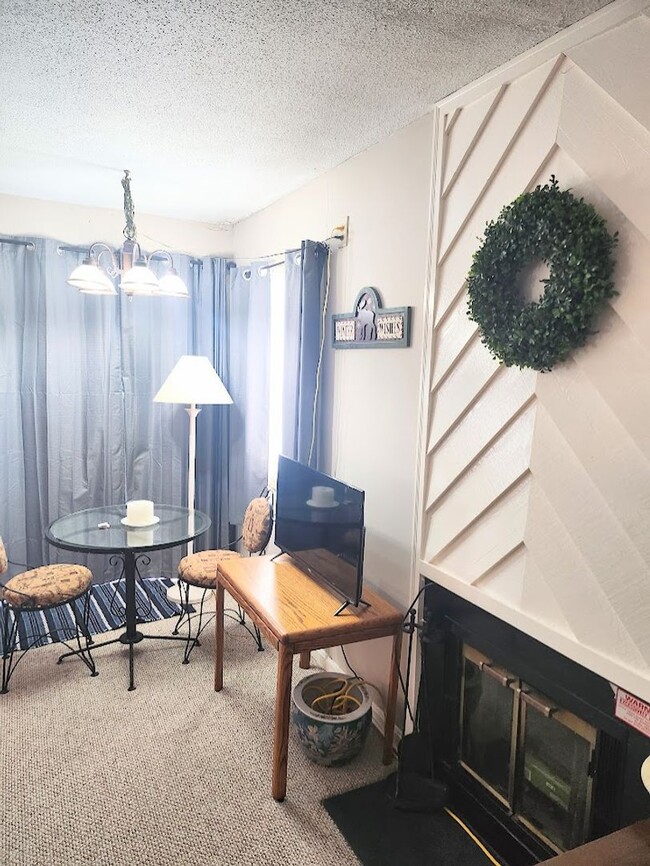 Foto del edificio - Fully Furnished Studio Condo in Claysburg, PA