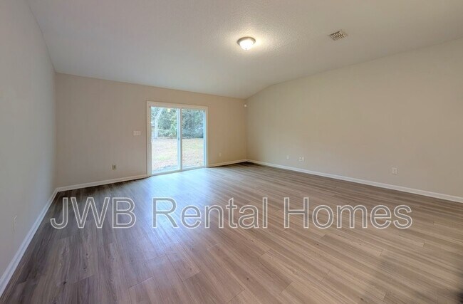 Foto del edificio - 7216 Luke St