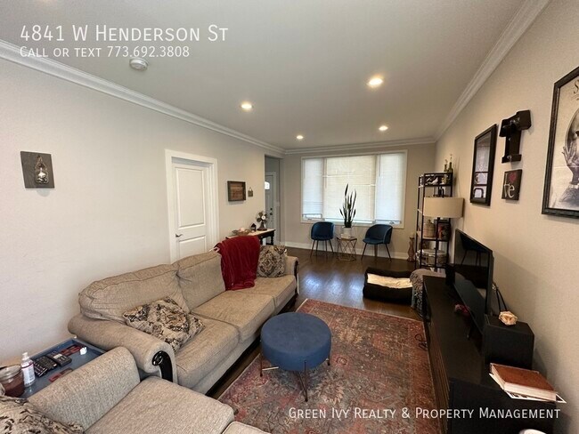 Foto del edificio - Large 5 Bedroom Single Family Home