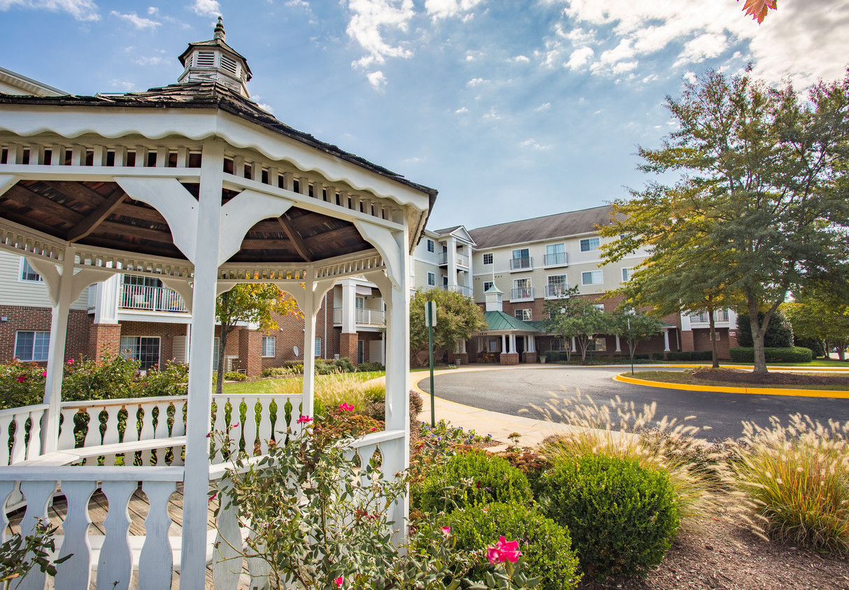 Primary Photo - River Run Senior Apartments